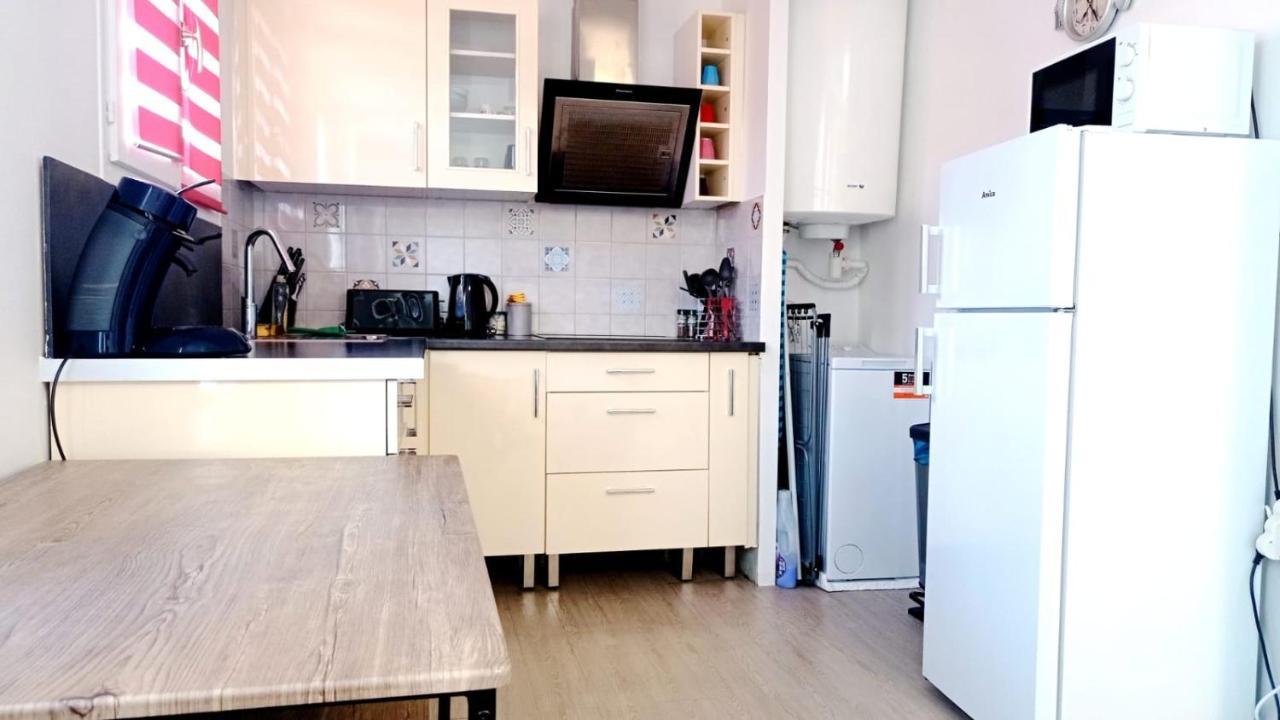 Home Disneyland Paris Avec Parking Wifi Lagny Екстериор снимка