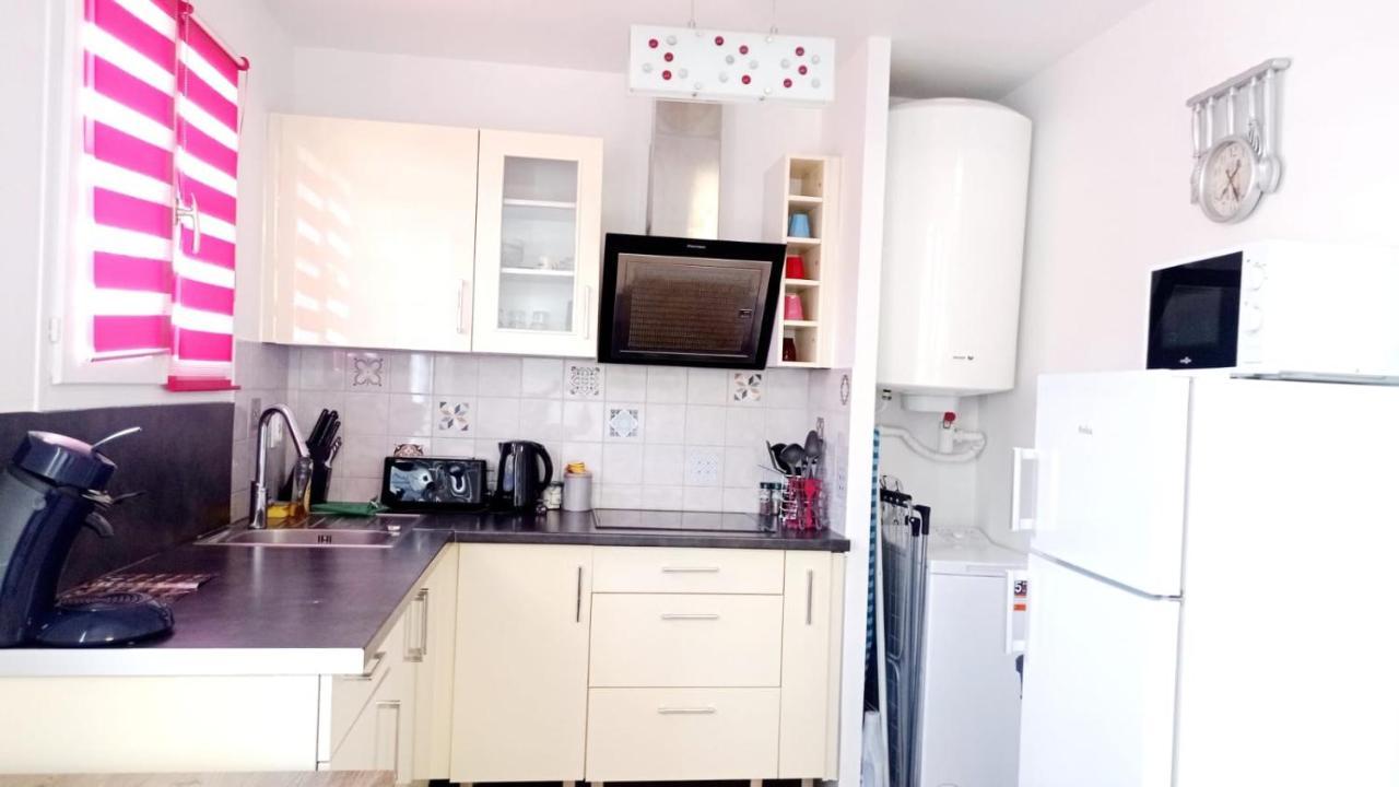 Home Disneyland Paris Avec Parking Wifi Lagny Екстериор снимка