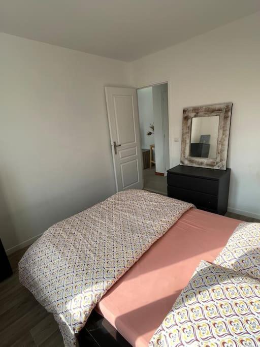 Home Disneyland Paris Avec Parking Wifi Lagny Екстериор снимка